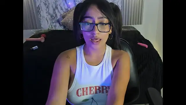 Valkyfoxxx's cam snapshot