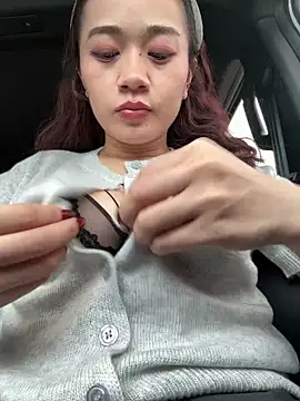 vivi-tara's cam snapshot