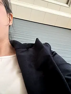 chick-888's cam snapshot