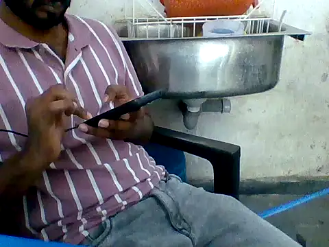 telugumoddahyd's cam snapshot