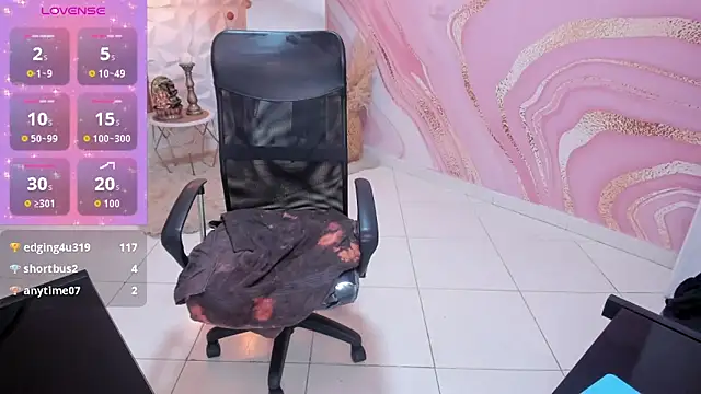 meliboobs_'s cam snapshot