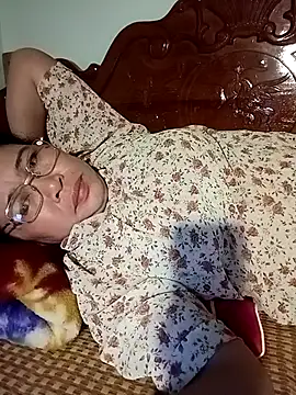 Sexy-asslove90's cam snapshot