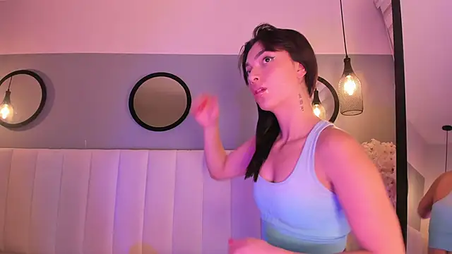 alice_lodge's cam snapshot