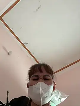 Tinaa_112's cam snapshot