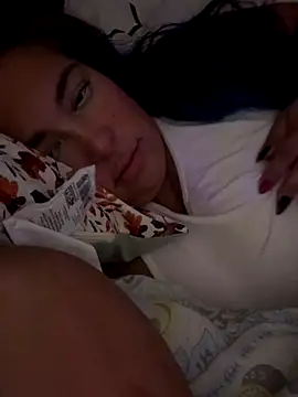 BiigMAMA_2025's cam snapshot