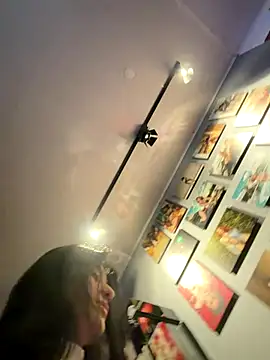 fiorella_paris's cam snapshot