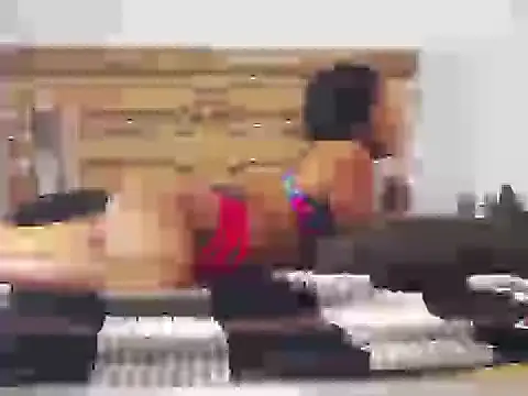 emily_russell_'s cam snapshot