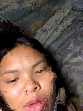 hello-cute's cam snapshot