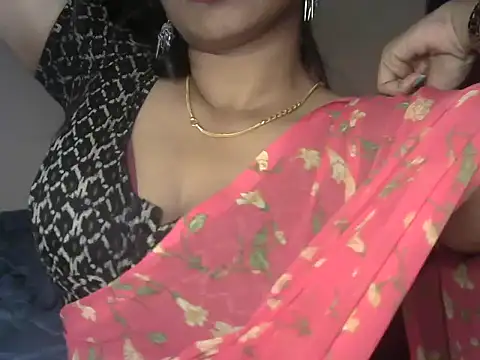 ramya9-telugu's cam snapshot