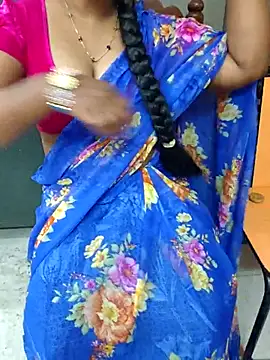 Nikitha_telugu's cam snapshot