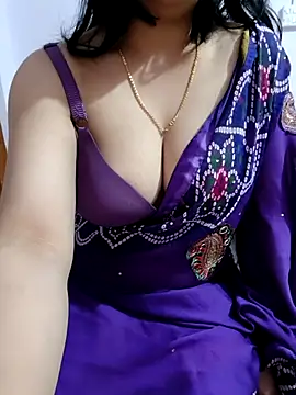 roshni_agrawal0's cam snapshot