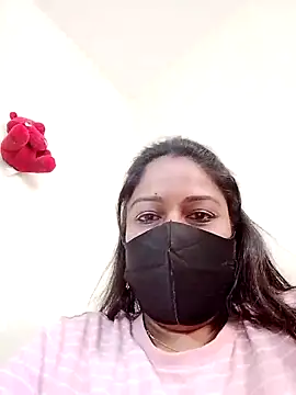 TAMIL_AMMUSRI's cam snapshot