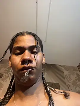 Maxim-Walker live sex cam