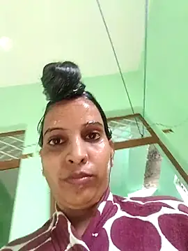 Hotty-Nidhi's cam snapshot