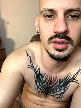 AssHunter4k live sex cam