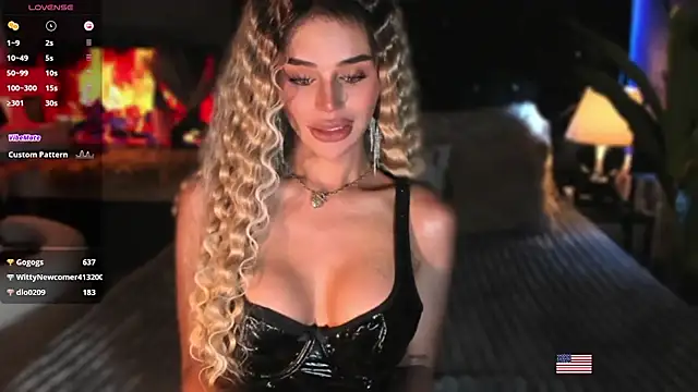 ZyraGoddes live sex cam