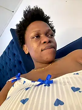 Boneca25 live sex cam