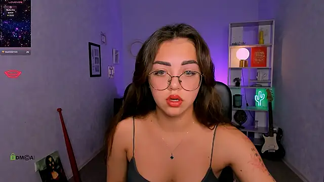 kiki_swan live sex cam