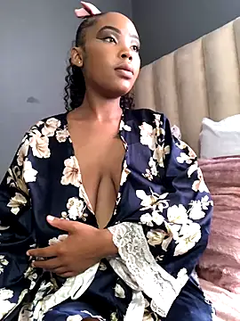 Nicole_Liam_ live sex cam