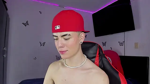 divine_philp77's cam snapshot