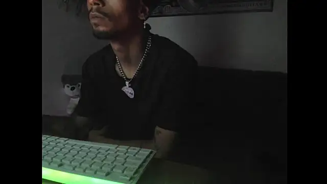 carl_jhonson821's cam snapshot