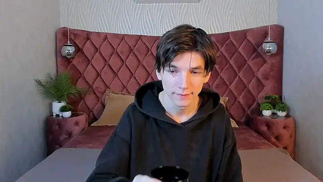 alfred_joness's cam snapshot