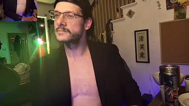 MasterDaddyCool's cam snapshot