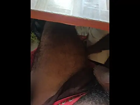 boy_BeardGallery's cam snapshot