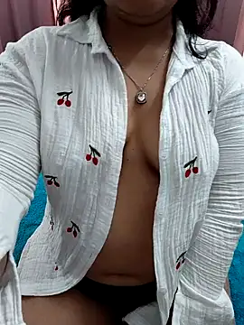 Half_girlfrnd_530's cam snapshot