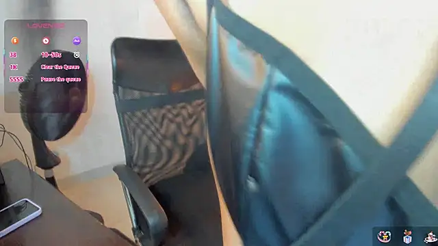 SashaSmithh1's cam snapshot