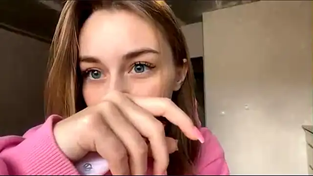 GeralynChiszar's cam snapshot