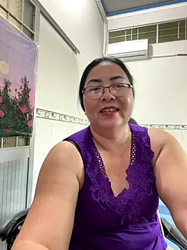 Alinat_'s cam snapshot