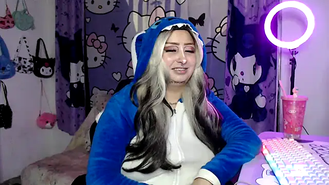 lussyevans24's cam snapshot