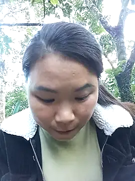 may-squirl's cam snapshot