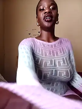 NaturalStunner6913's cam snapshot