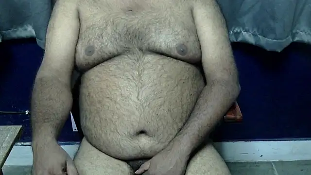 hairysubcub_70's cam snapshot