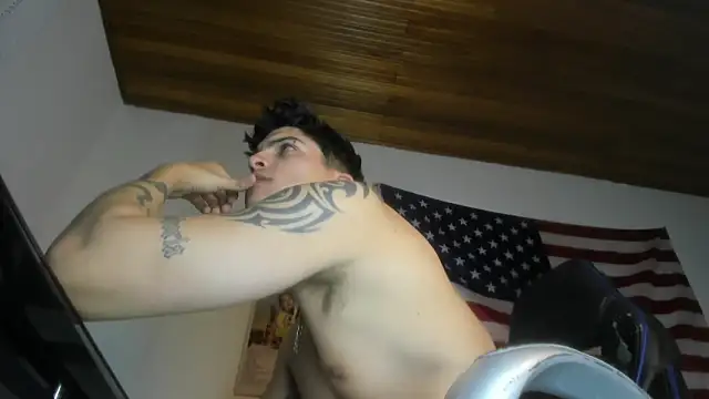 charlie_hotxxx live sex cam