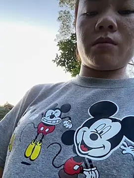 Dilen_7533's cam snapshot