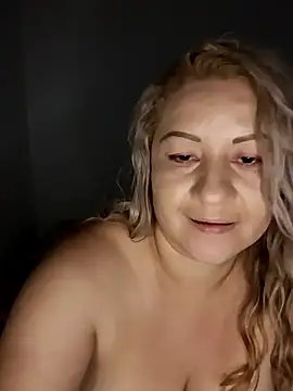 Karoline_milf_hot's cam snapshot