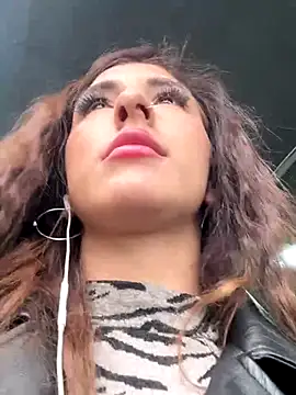 SashaBelle_'s cam snapshot