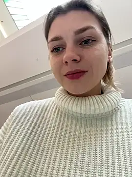 ValenciaShock live sex cam