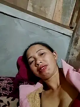 TRIEUTRIEU20's cam snapshot