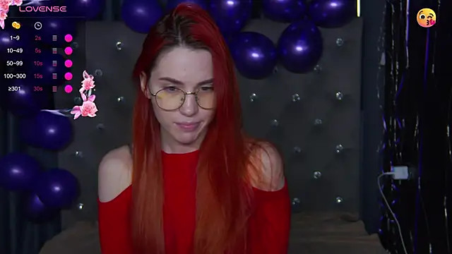 EmilyKents's cam snapshot