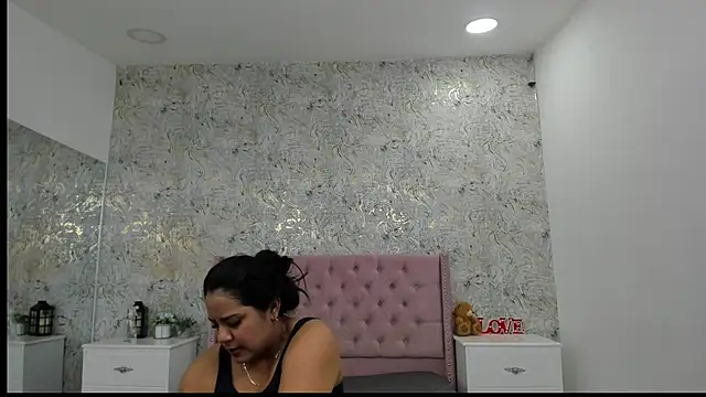 SienaWild's cam snapshot