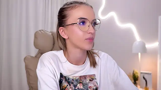 Entia's cam snapshot