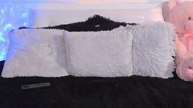 sandy_morgans's cam snapshot