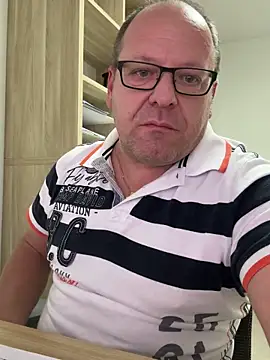 coupleLatinaLovers live sex cam