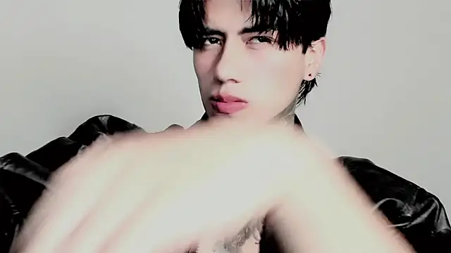 Alex_bdsmz live sex cam