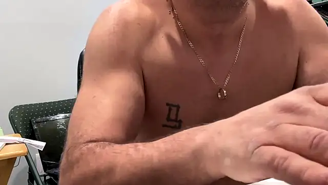 frankyjones8989's cam snapshot