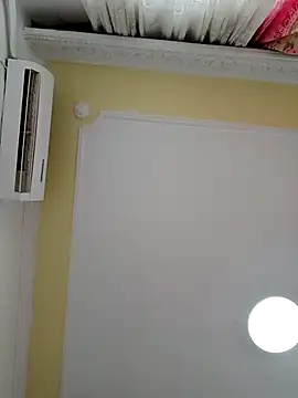 DOMINATOR_SIR_MASTER's cam snapshot